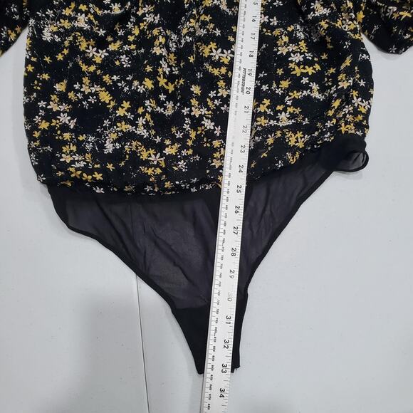 Intimately Free People Bodysuit Womens Large Black Floral Puff Sleeve Ruched - Picture 8 of 12